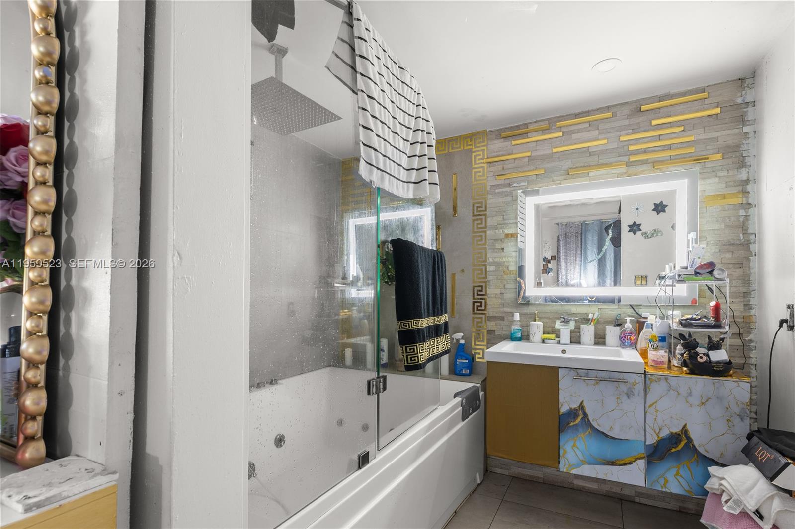 1051 NE 86th St Miami, FL 33138