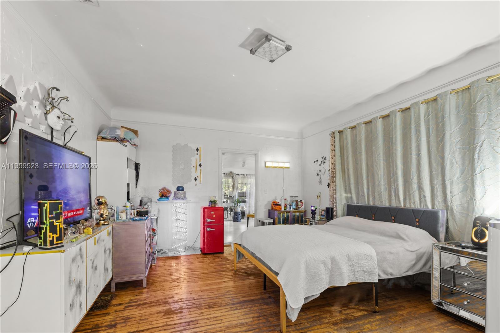 1051 NE 86th St Miami, FL 33138