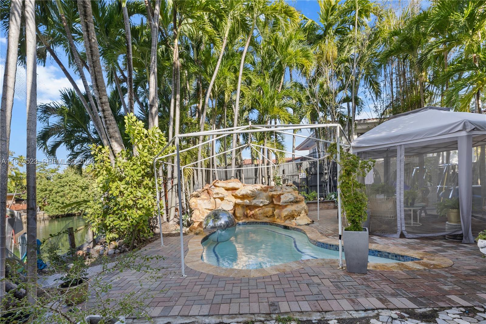 1051 NE 86th St Miami, FL 33138