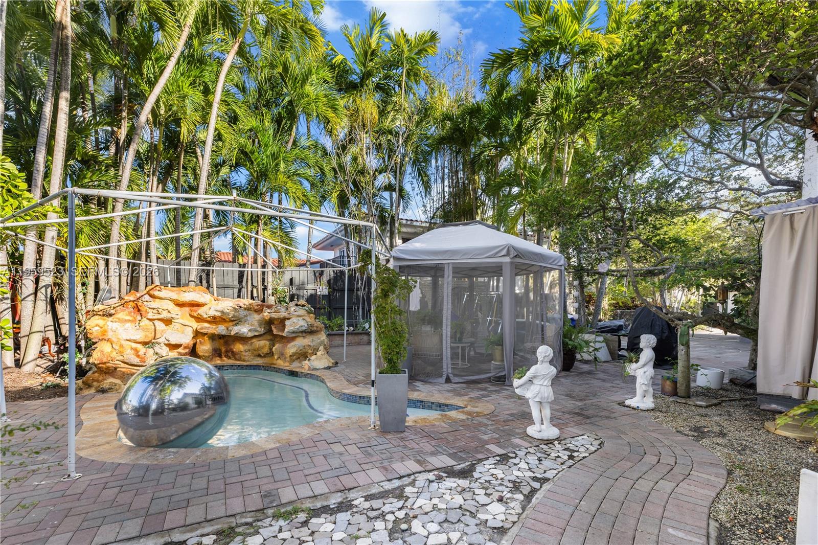 1051 NE 86th St Miami, FL 33138