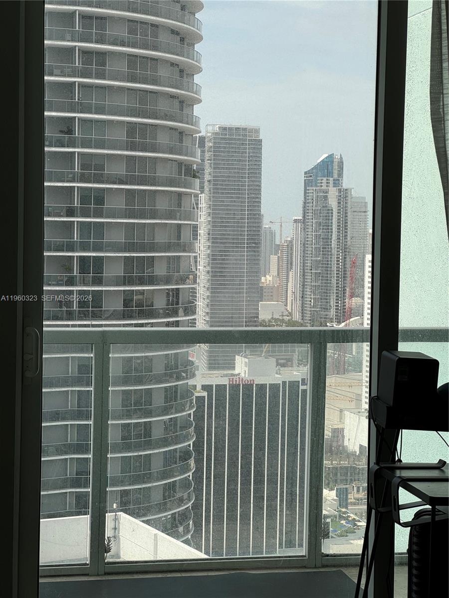 image Quantum on the Bay12