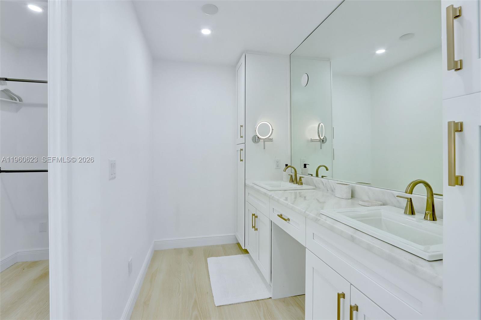 1050 SE 5th Ct Pompano Beach, FL 33060