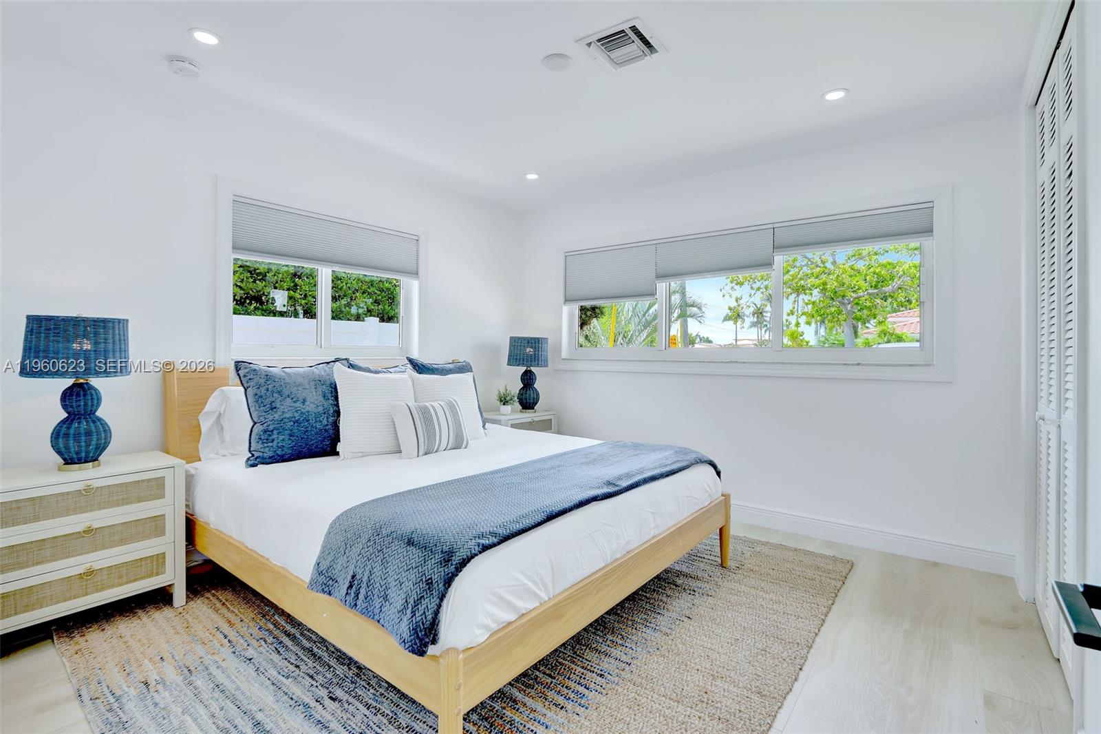 1050 SE 5th Ct Pompano Beach, FL 33060