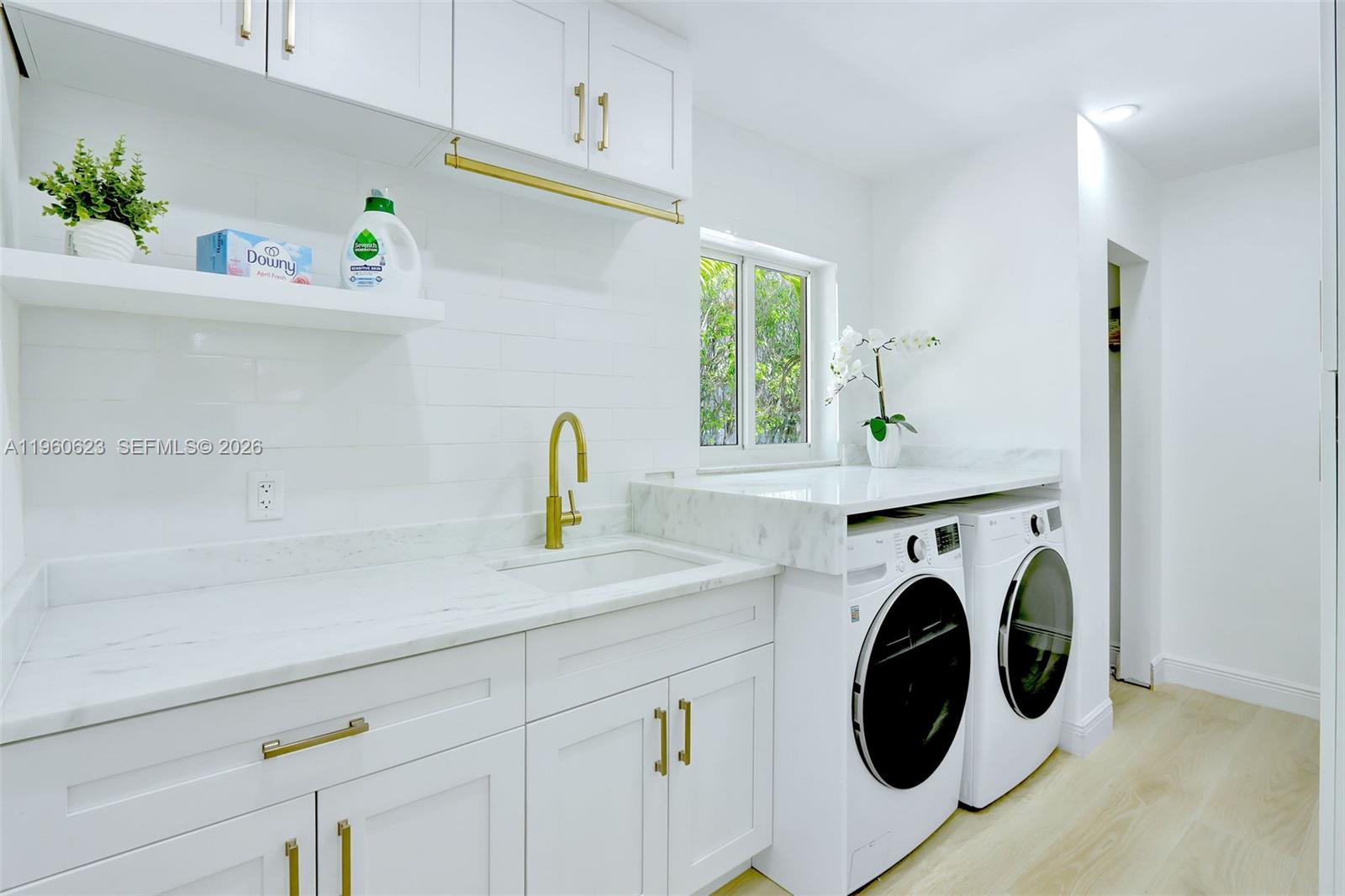 1050 SE 5th Ct Pompano Beach, FL 33060