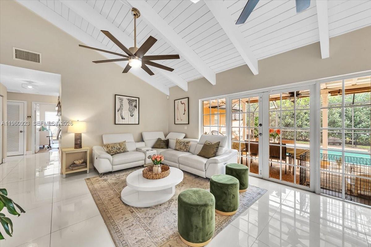 311 NW 101st Ter Coral Springs, FL 33071