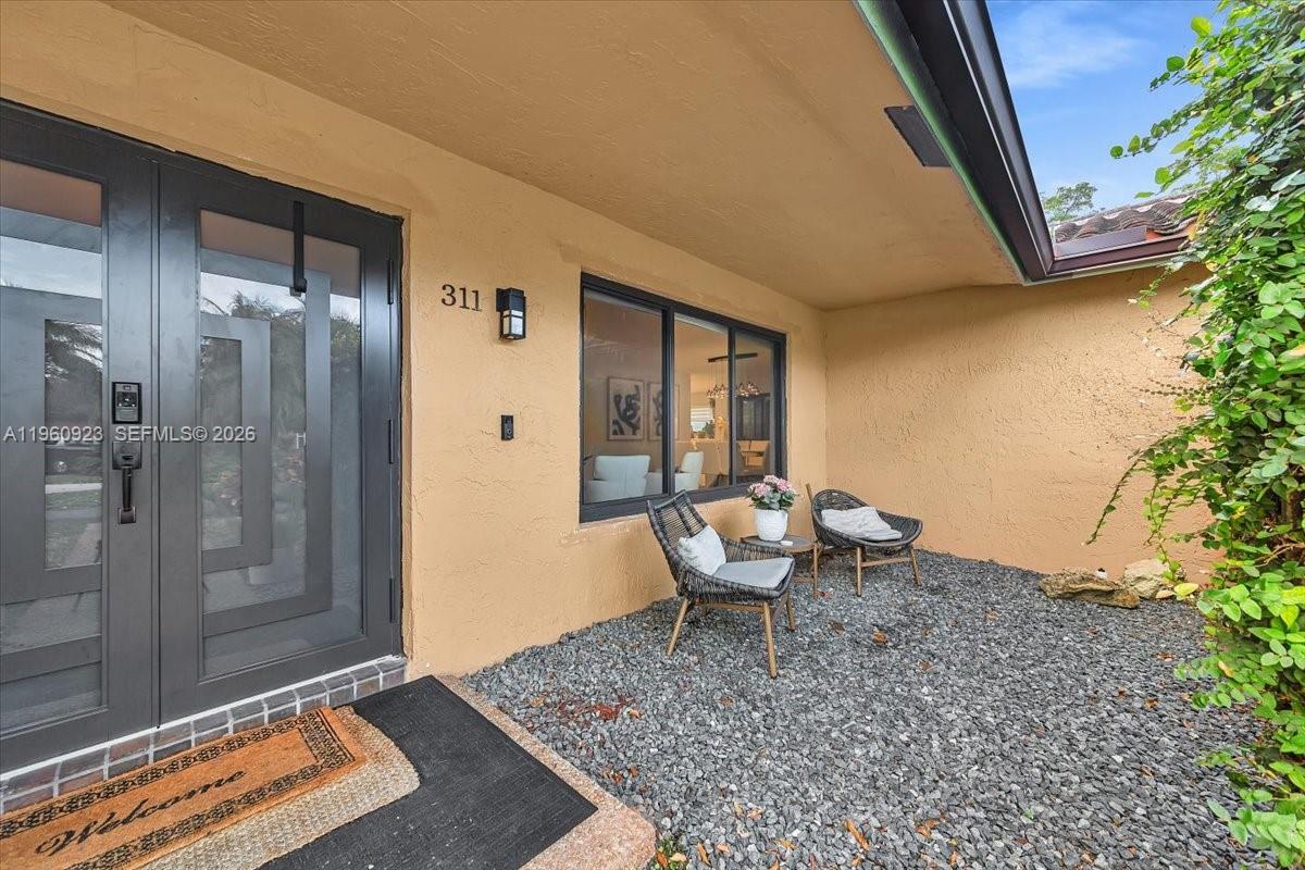 311 NW 101st Ter Coral Springs, FL 33071