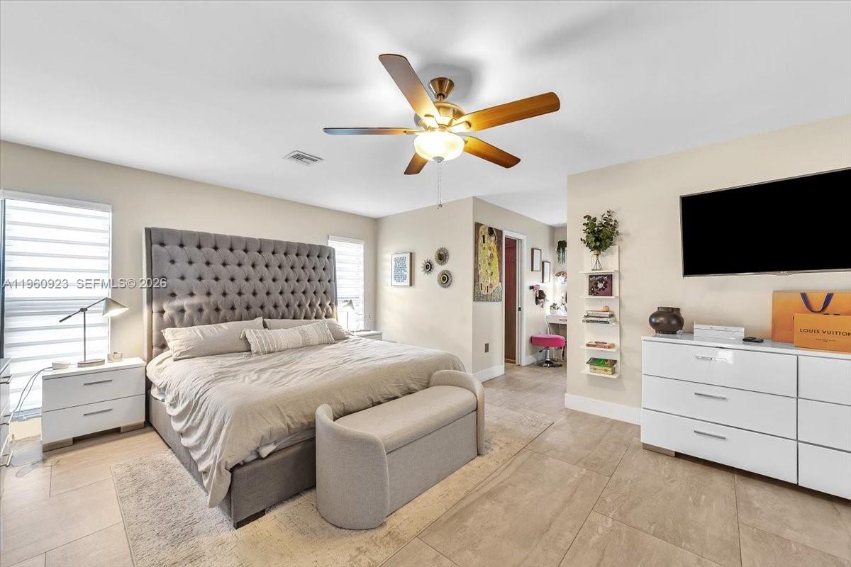 311 NW 101st Ter Coral Springs, FL 33071