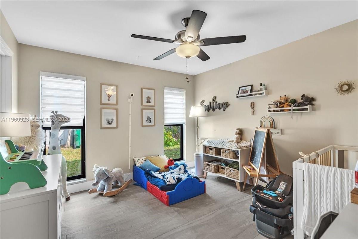 311 NW 101st Ter Coral Springs, FL 33071