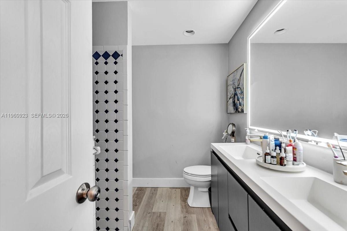 311 NW 101st Ter Coral Springs, FL 33071