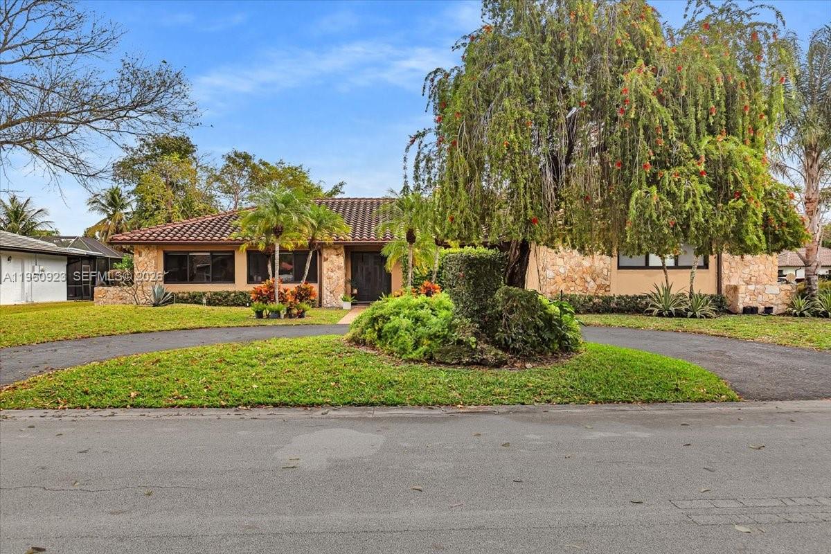 311 NW 101st Ter Coral Springs, FL 33071