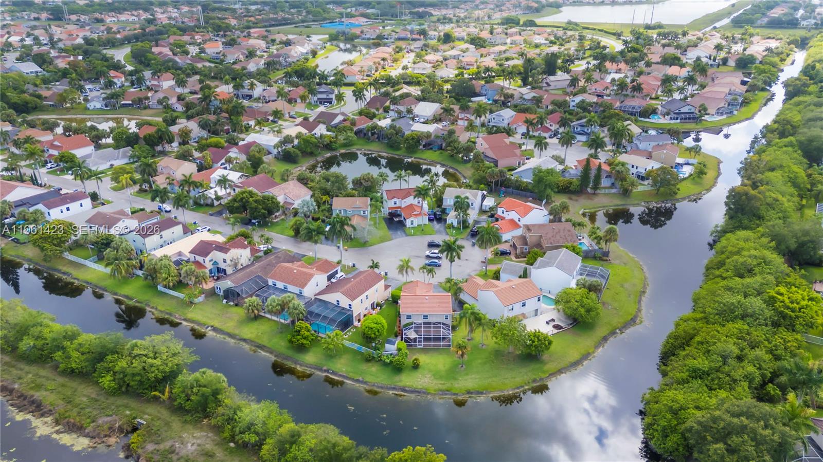 21451 Sawmill Ct Boca Raton, FL 33498