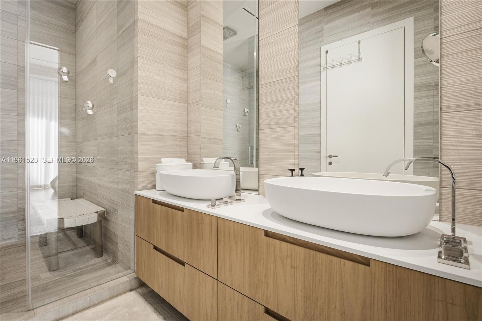 image Ritz-Carlton Residences Miami Beach24