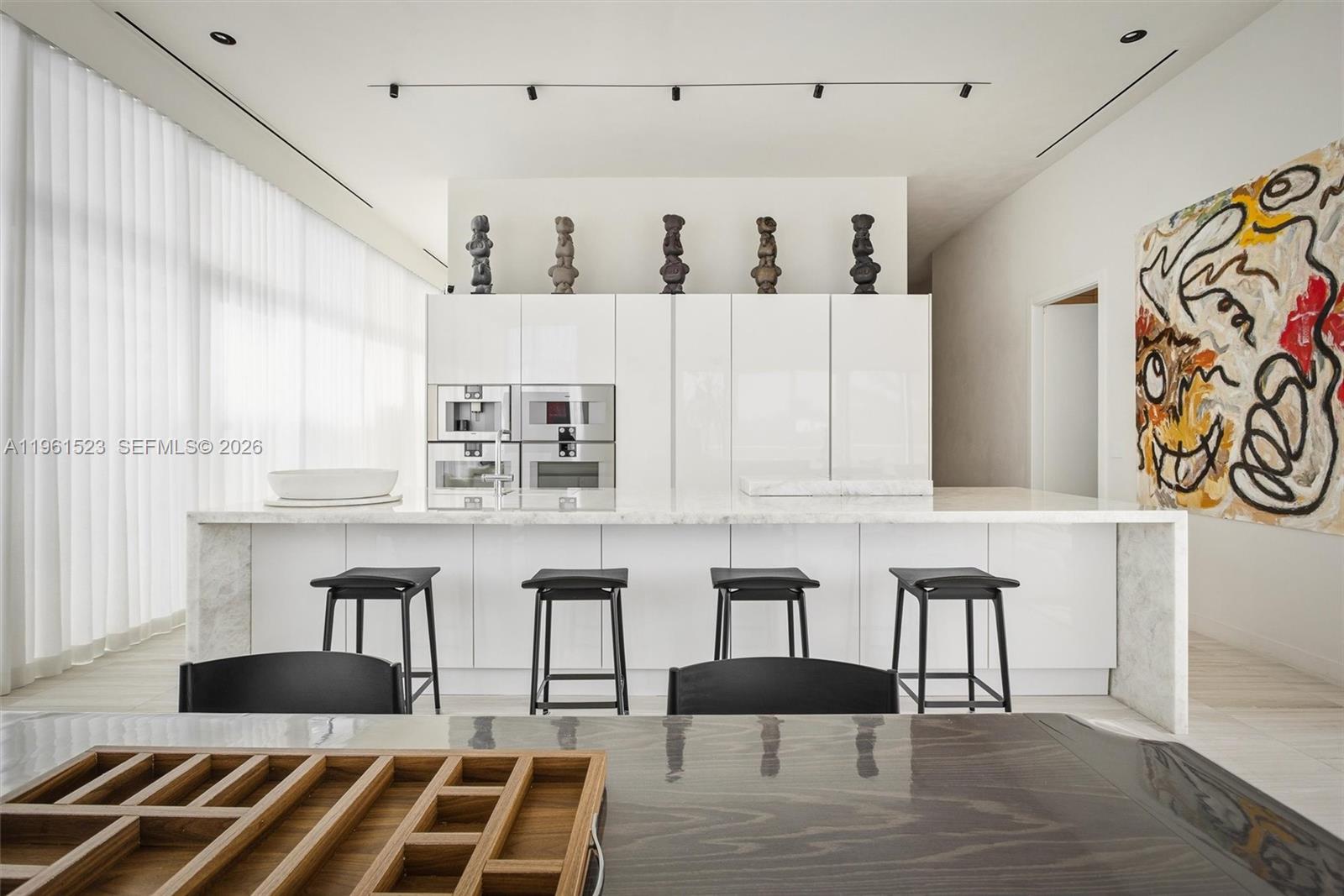 image Ritz-Carlton Residences Miami Beach5