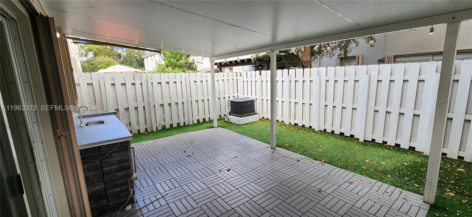 8909 SW 225th Ter Cutler Bay, FL 33190