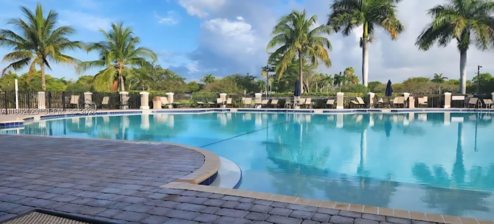 8909 SW 225th Ter Cutler Bay, FL 33190