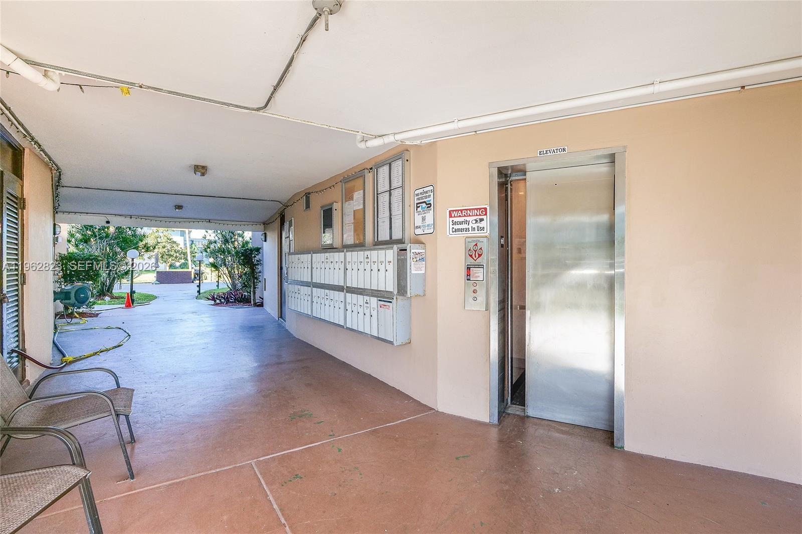 3051 NW 46th Ave #101 Lauderdale Lakes, FL 33313