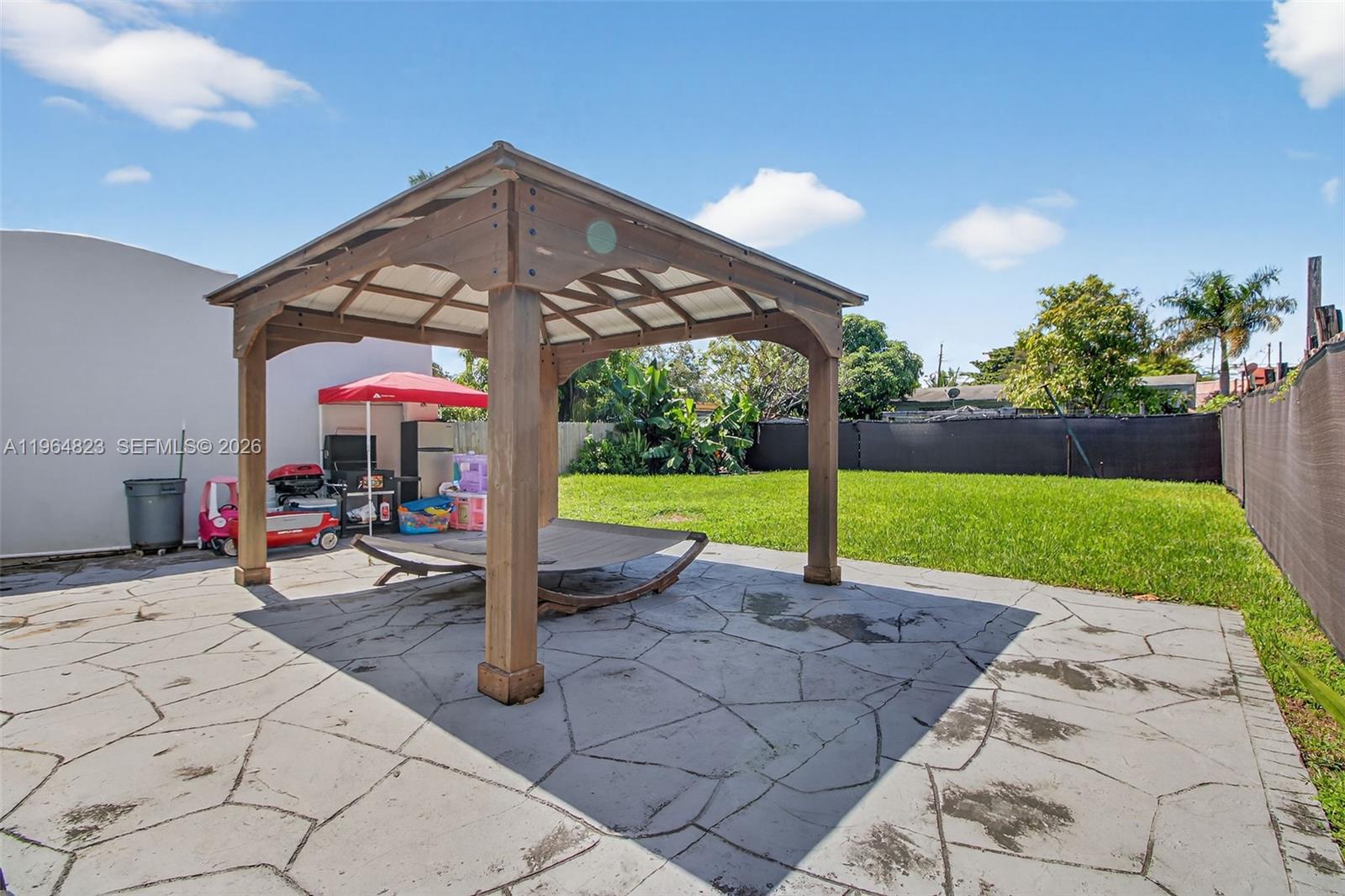 1680 NW 22nd Ct Miami, FL 33125