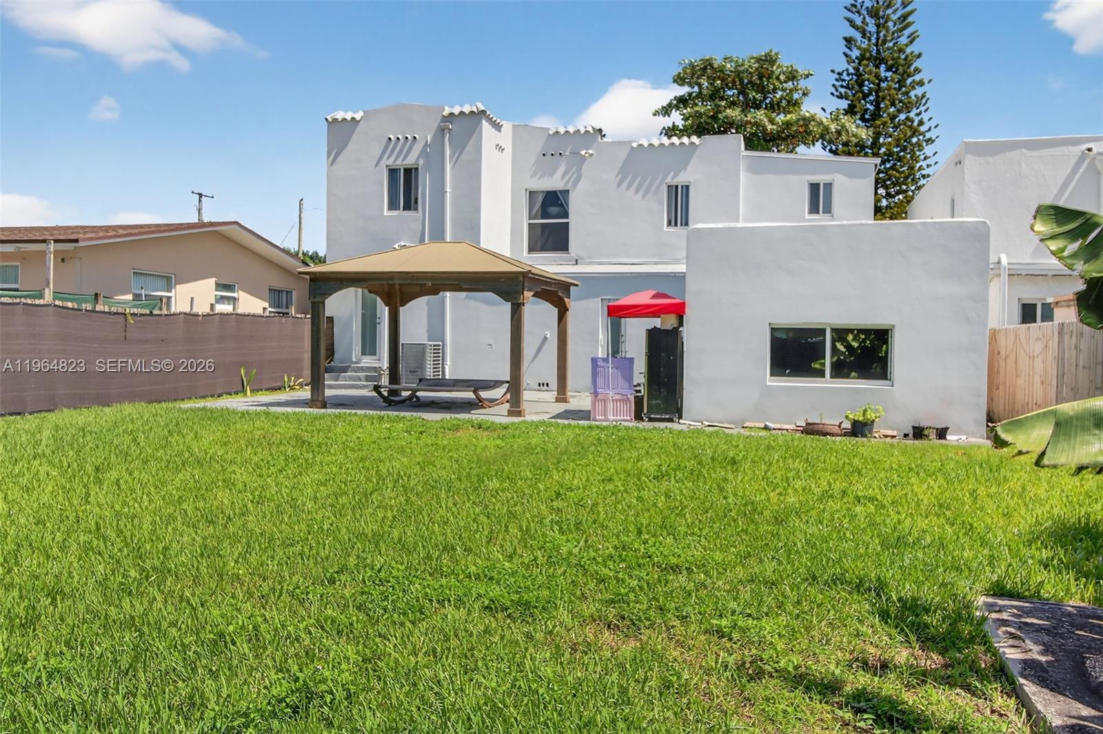 1680 NW 22nd Ct Miami, FL 33125