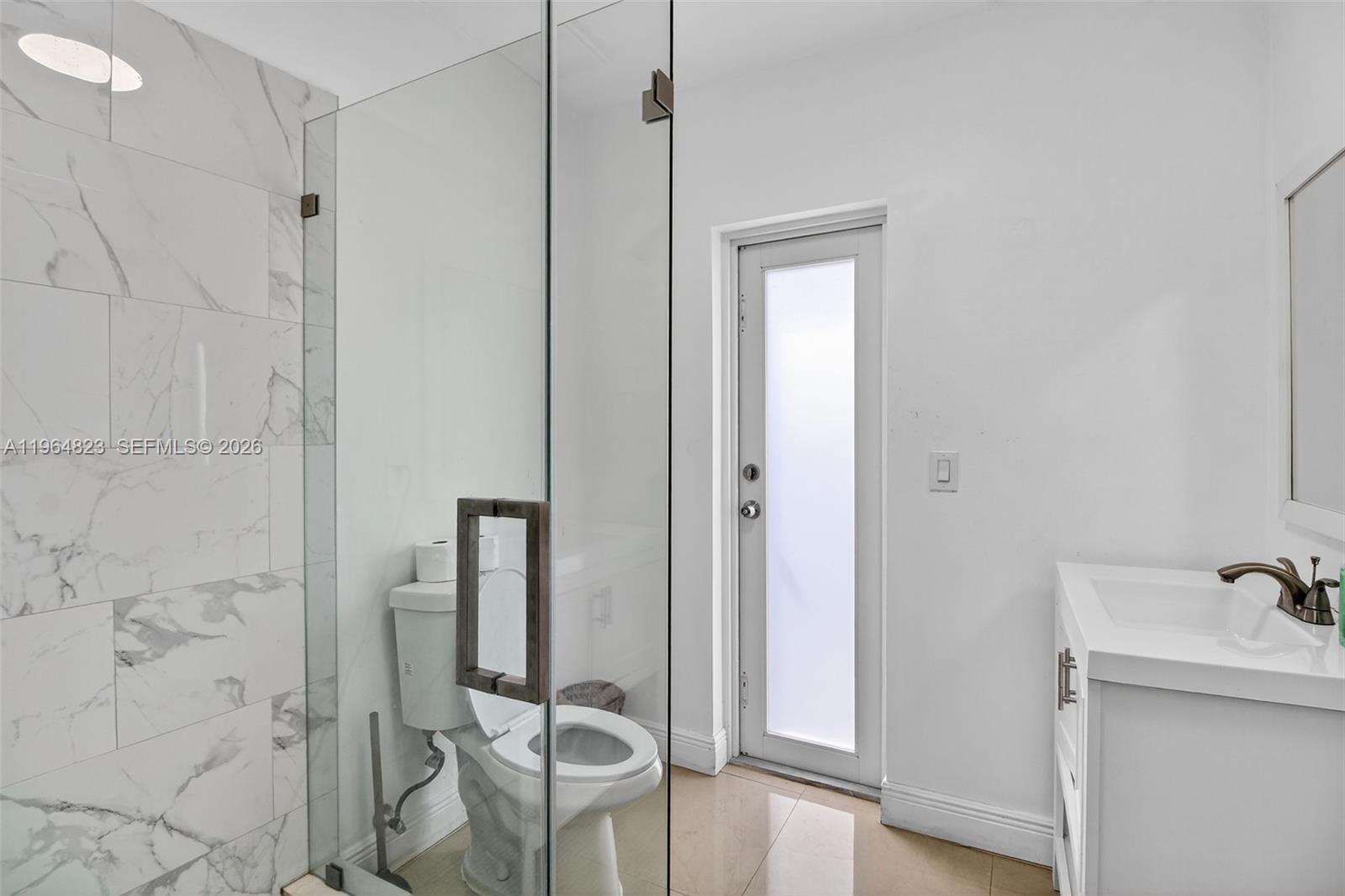 1680 NW 22nd Ct Miami, FL 33125