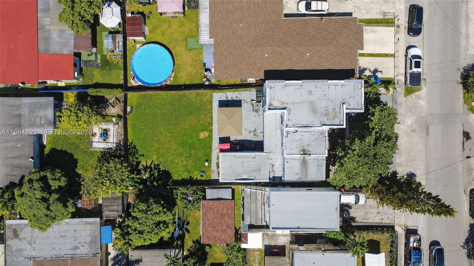 1680 NW 22nd Ct Miami, FL 33125