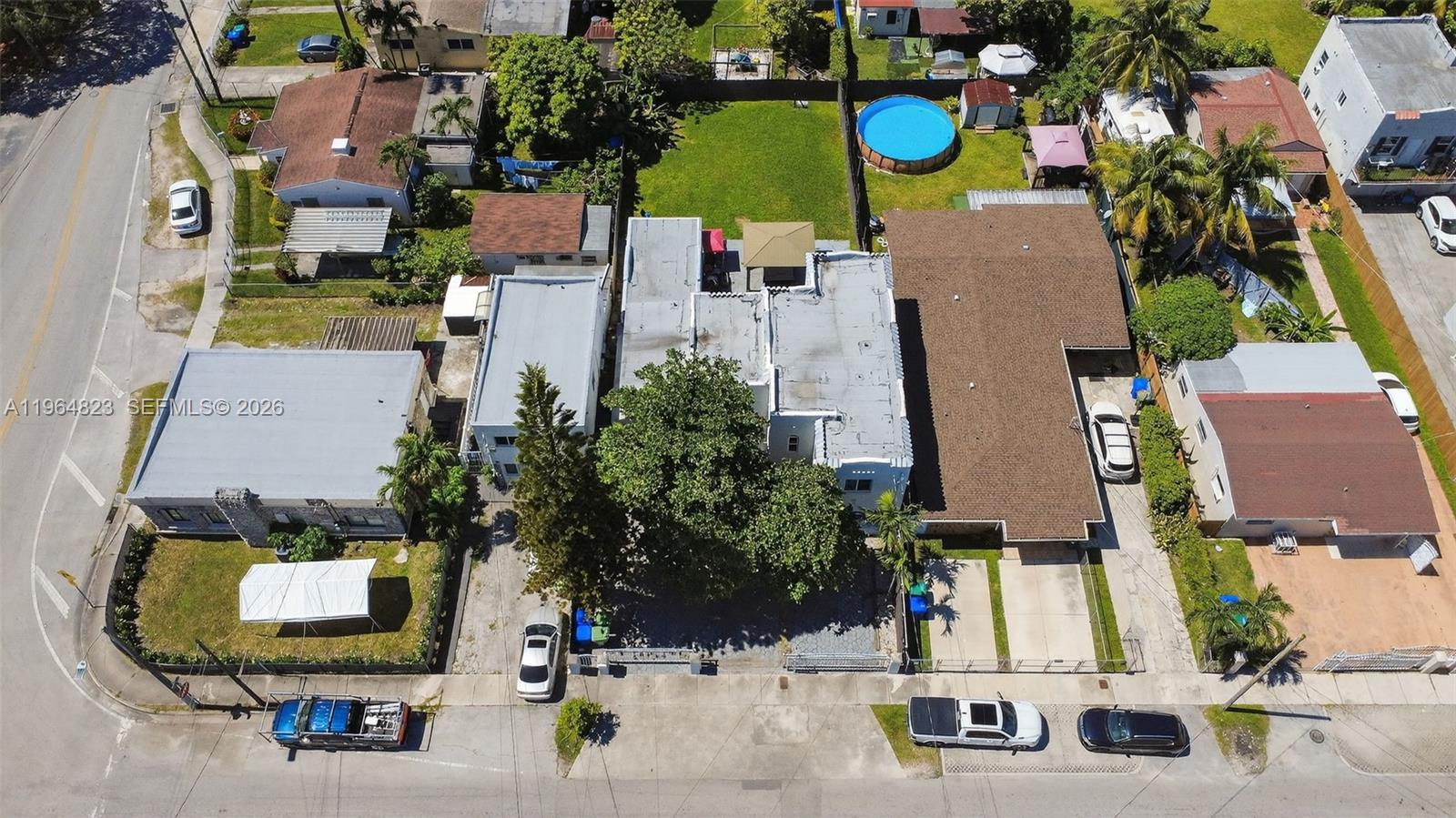 1680 NW 22nd Ct Miami, FL 33125