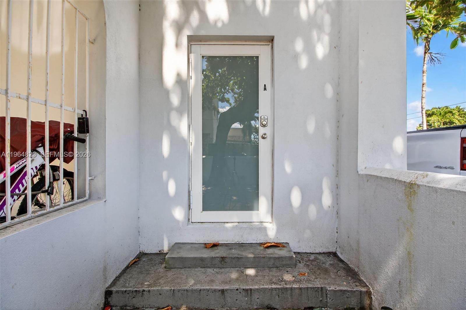 1680 NW 22nd Ct Miami, FL 33125