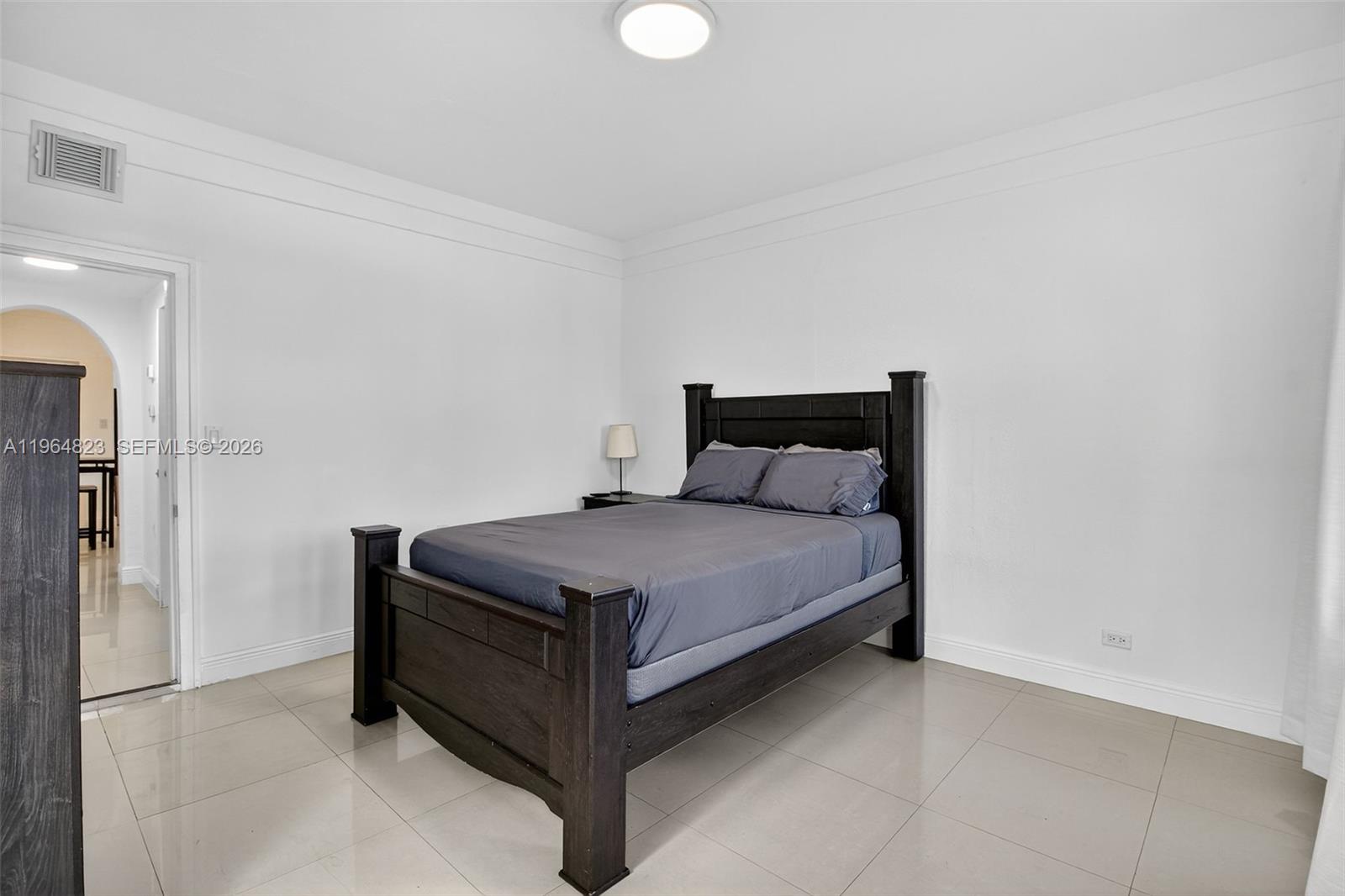 1680 NW 22nd Ct Miami, FL 33125