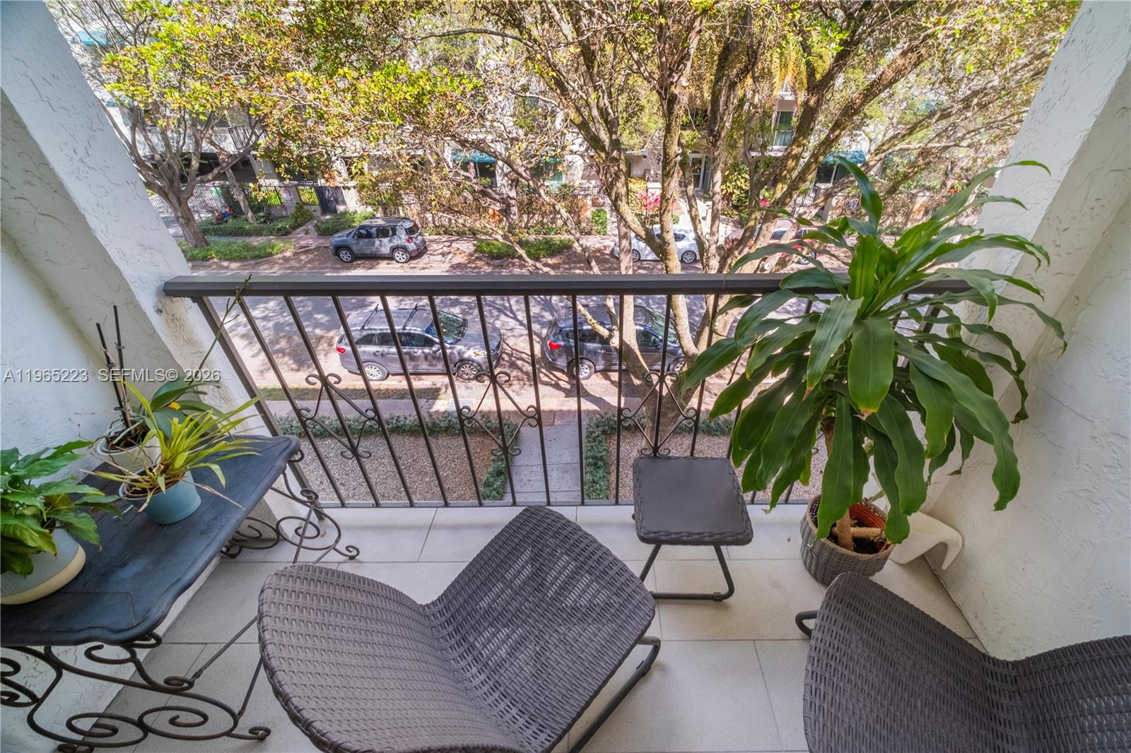 338 Majorca Ave #205 Coral Gables, FL 33134