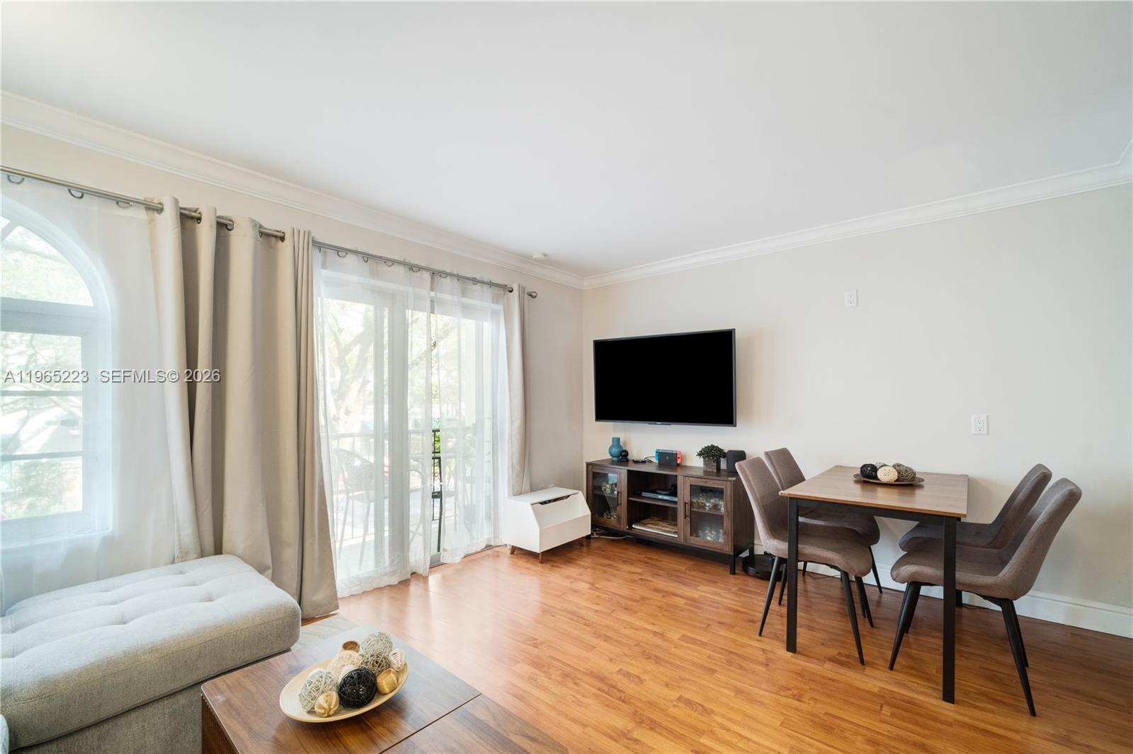 338 Majorca Ave #205 Coral Gables, FL 33134