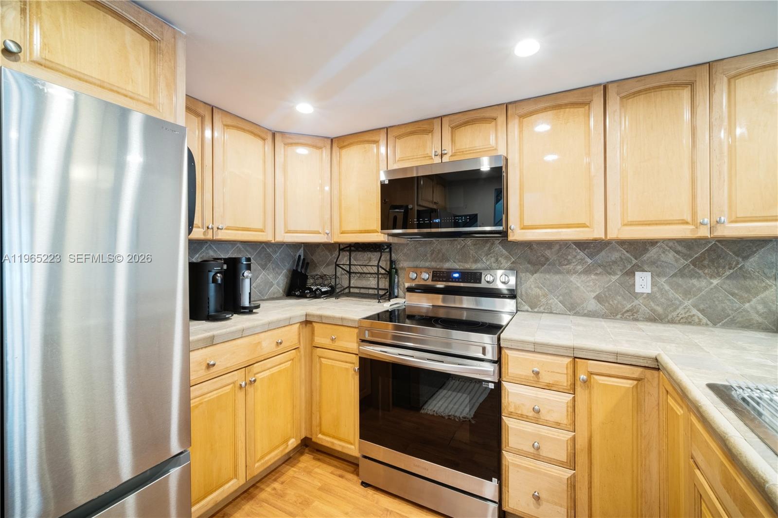 338 Majorca Ave #205 Coral Gables, FL 33134