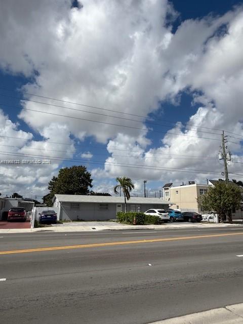 2650 W 8th Ave Hialeah, FL 33010