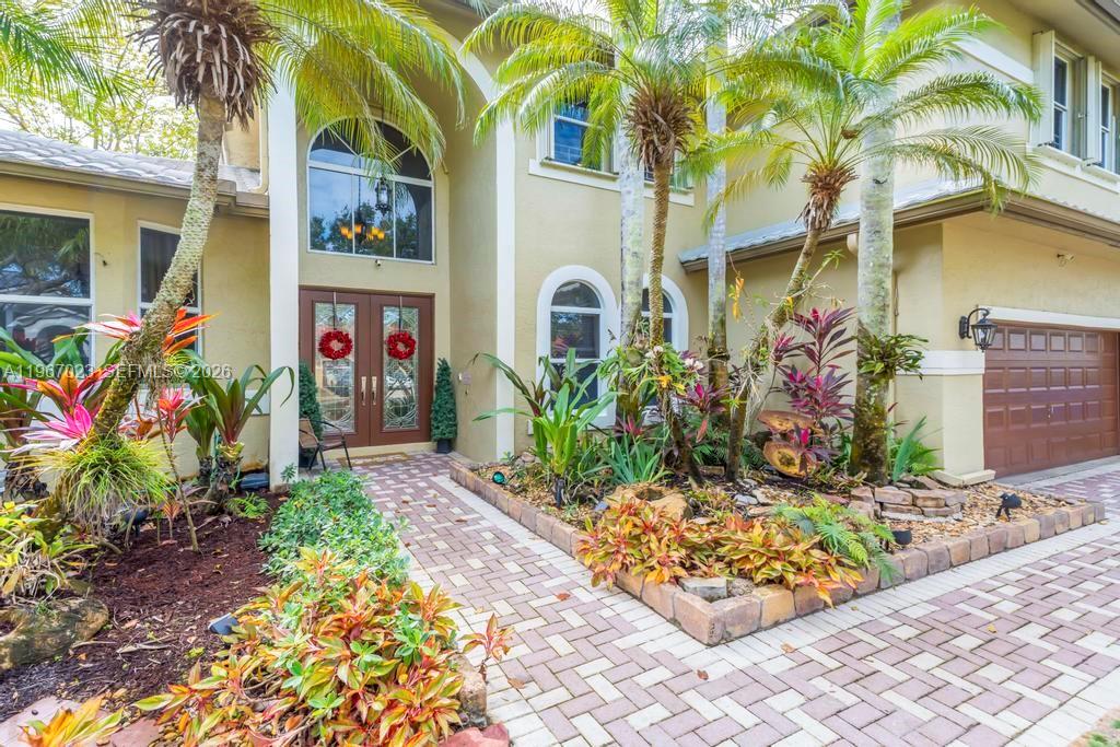 18122 NW 15th Ct Pembroke Pines, FL 33029