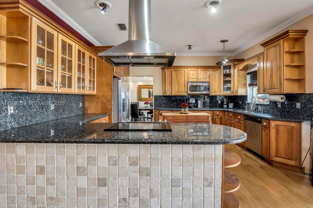 18122 NW 15th Ct Pembroke Pines, FL 33029