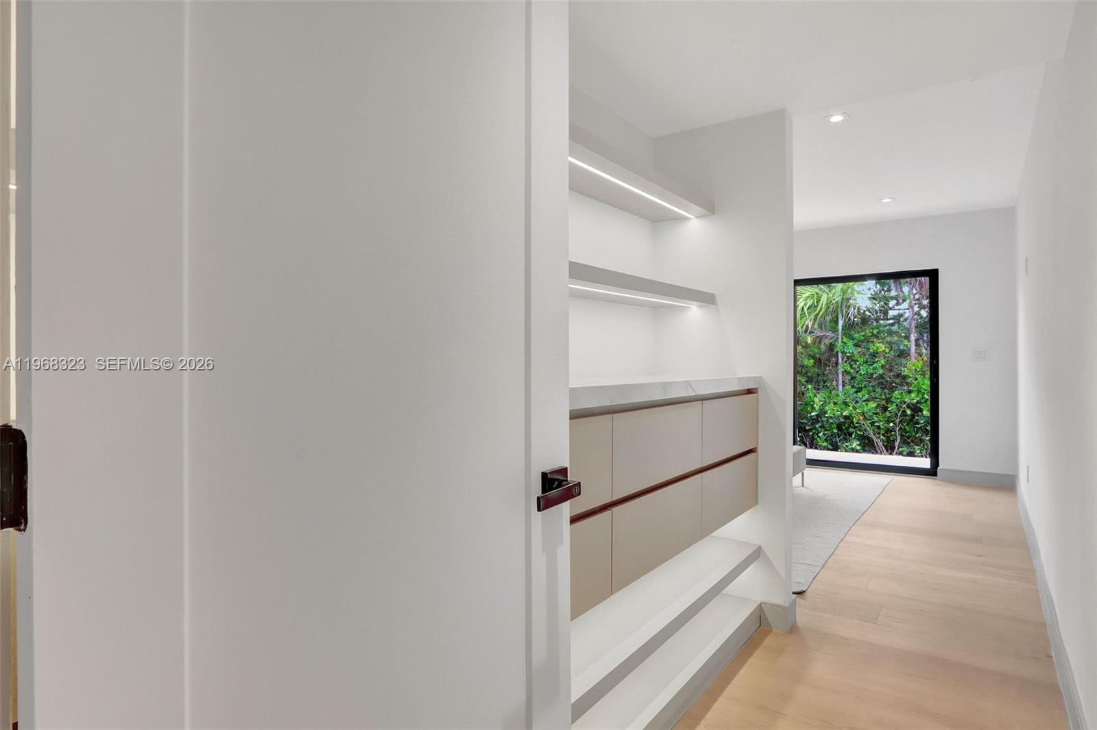 9048 Dickens Ave Surfside, FL 33154