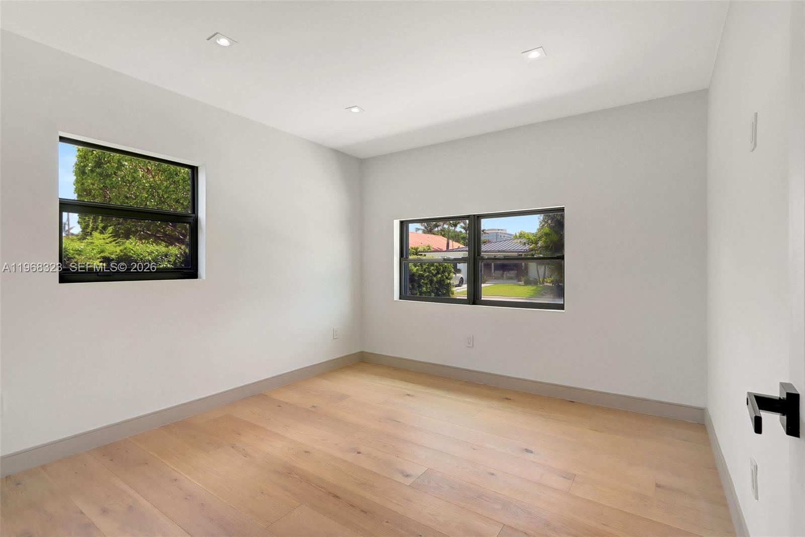 9048 Dickens Ave Surfside, FL 33154