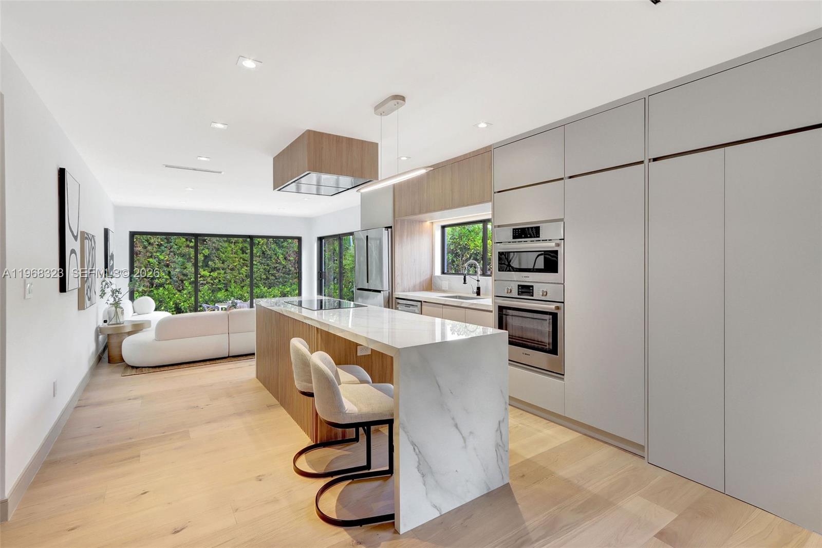 9048 Dickens Ave Surfside, FL 33154