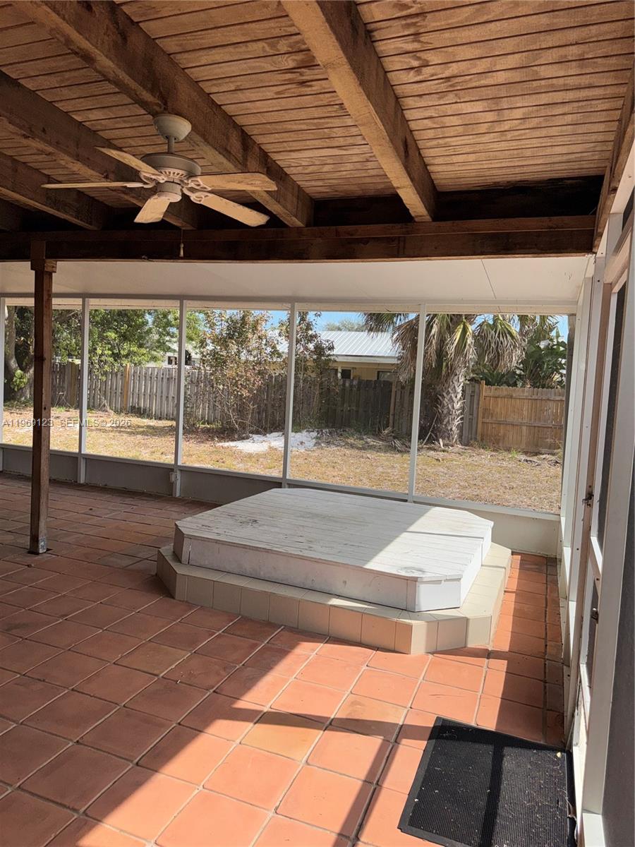 1573 SE Clearbrook St Port St Lucie, FL 34983