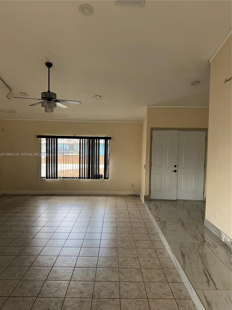 1573 SE Clearbrook St Port St Lucie, FL 34983