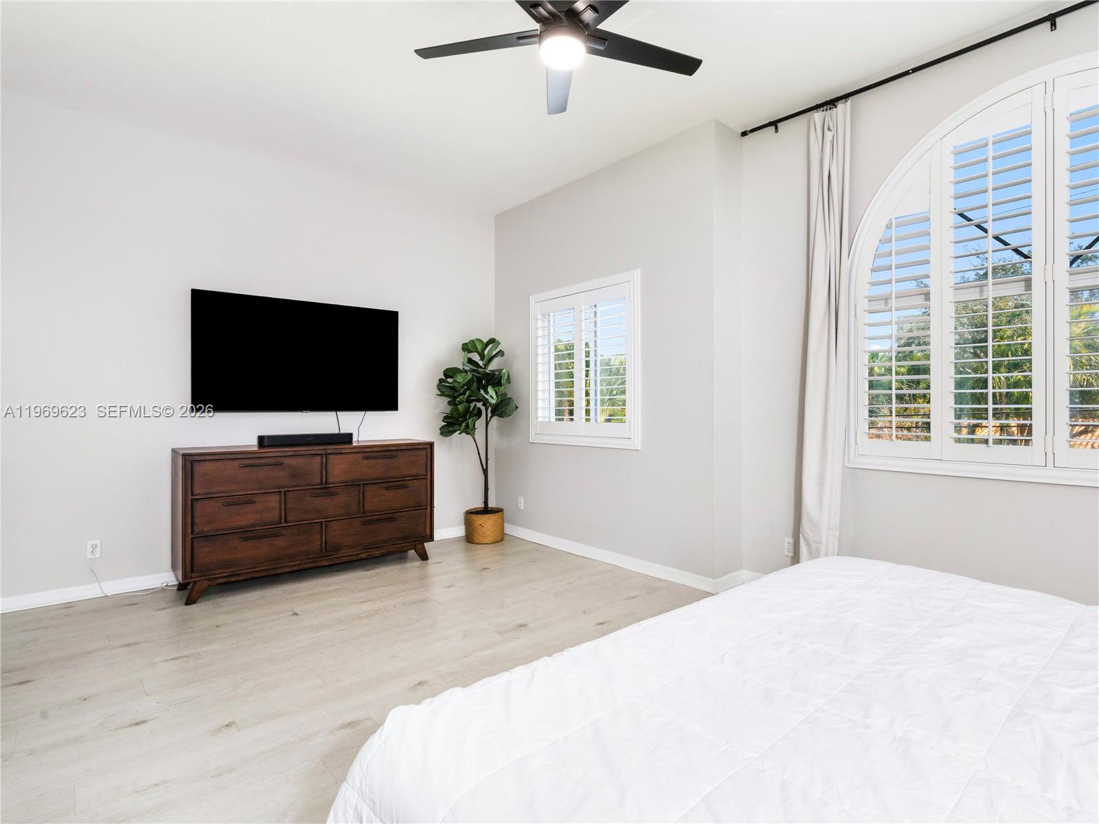 835 NE 17th Way Fort Lauderdale, FL 33304