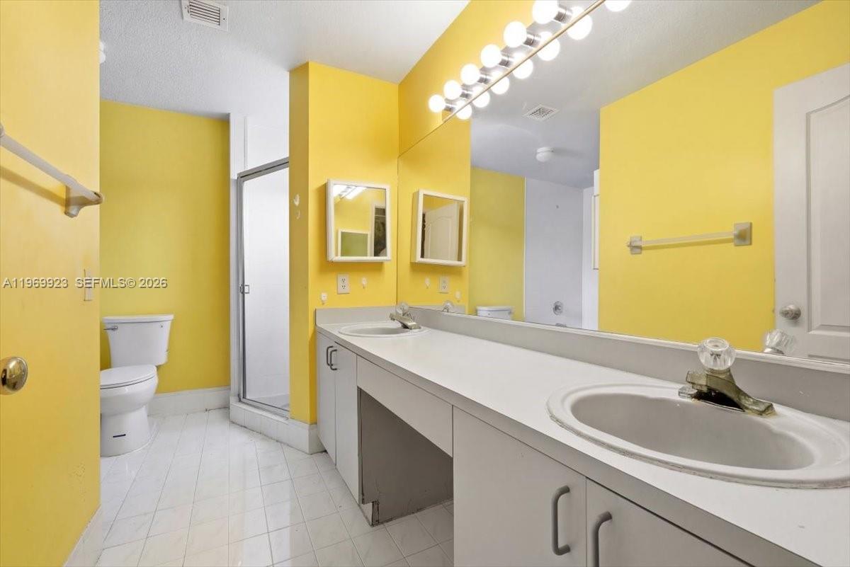 15431 SW 171st St Miami, FL 33187