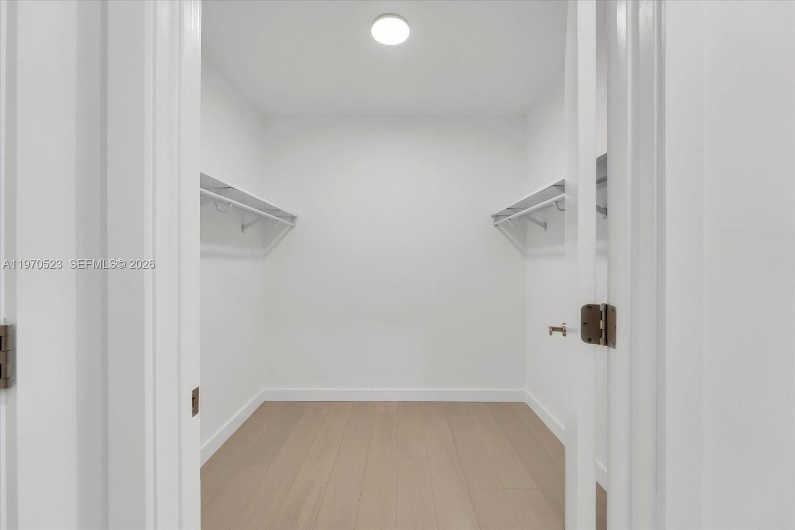 image La Baia Bay Harbor19