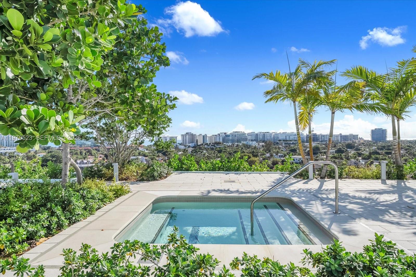 image La Baia Bay Harbor38