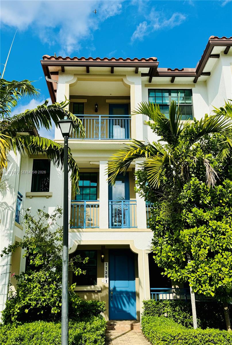 11351 SW 15th St #11351