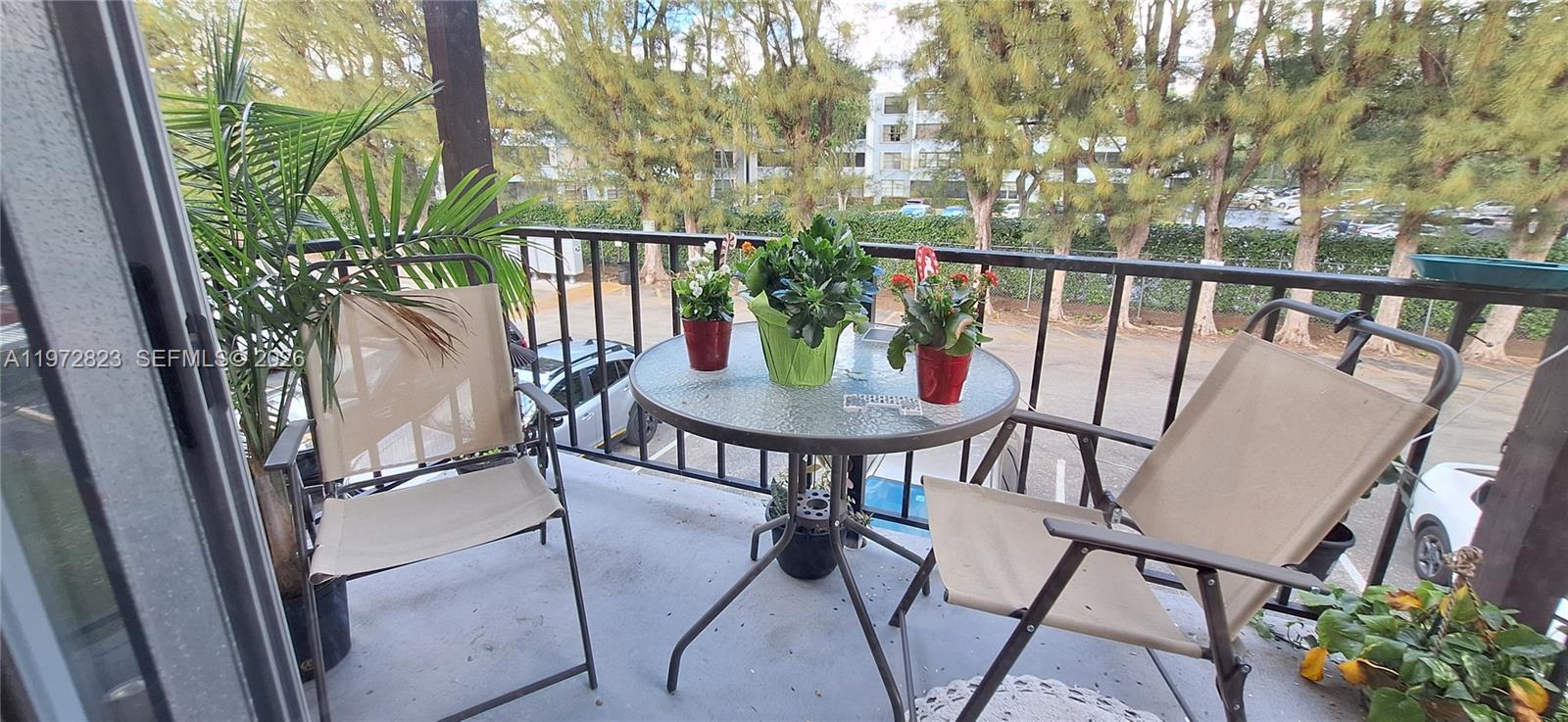 10832 N Kendall Dr #U16 Kendall, FL 33176