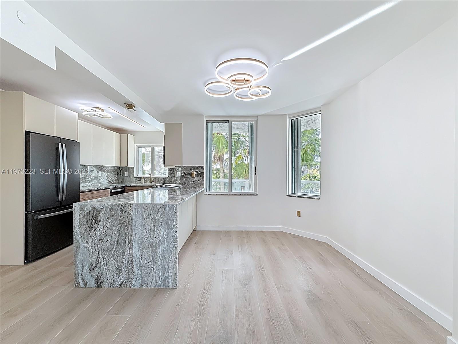 5900 Collins Ave #508 Miami Beach, FL 33140