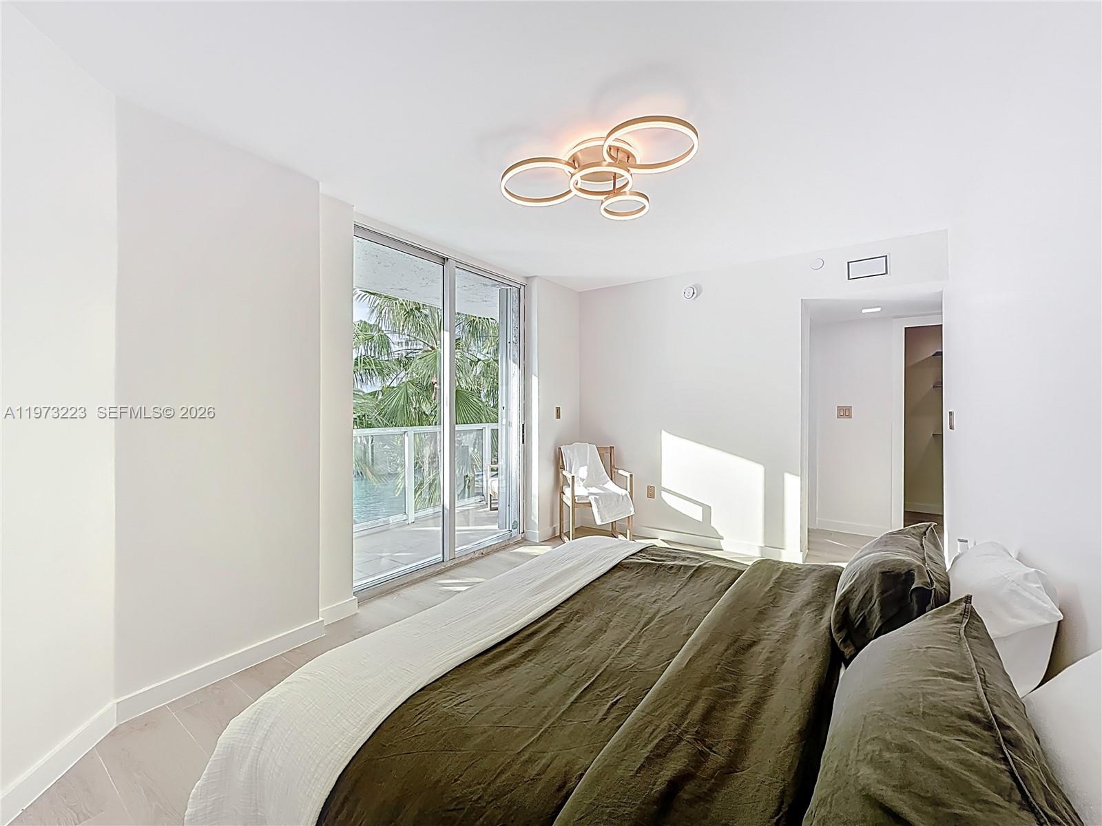 5900 Collins Ave #508 Miami Beach, FL 33140