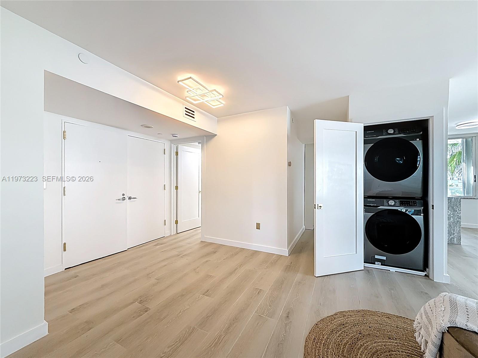 5900 Collins Ave #508 Miami Beach, FL 33140