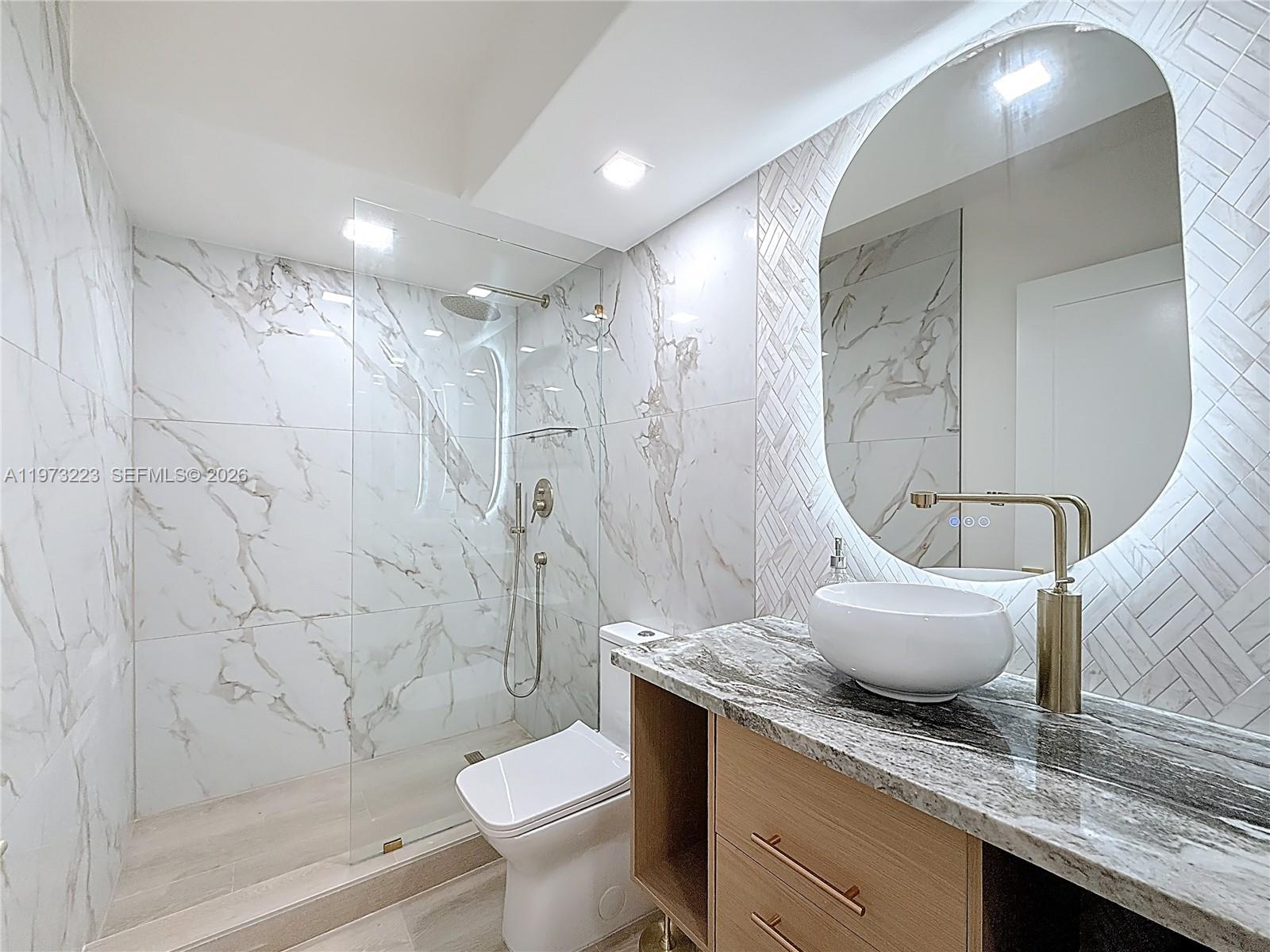 5900 Collins Ave #508 Miami Beach, FL 33140