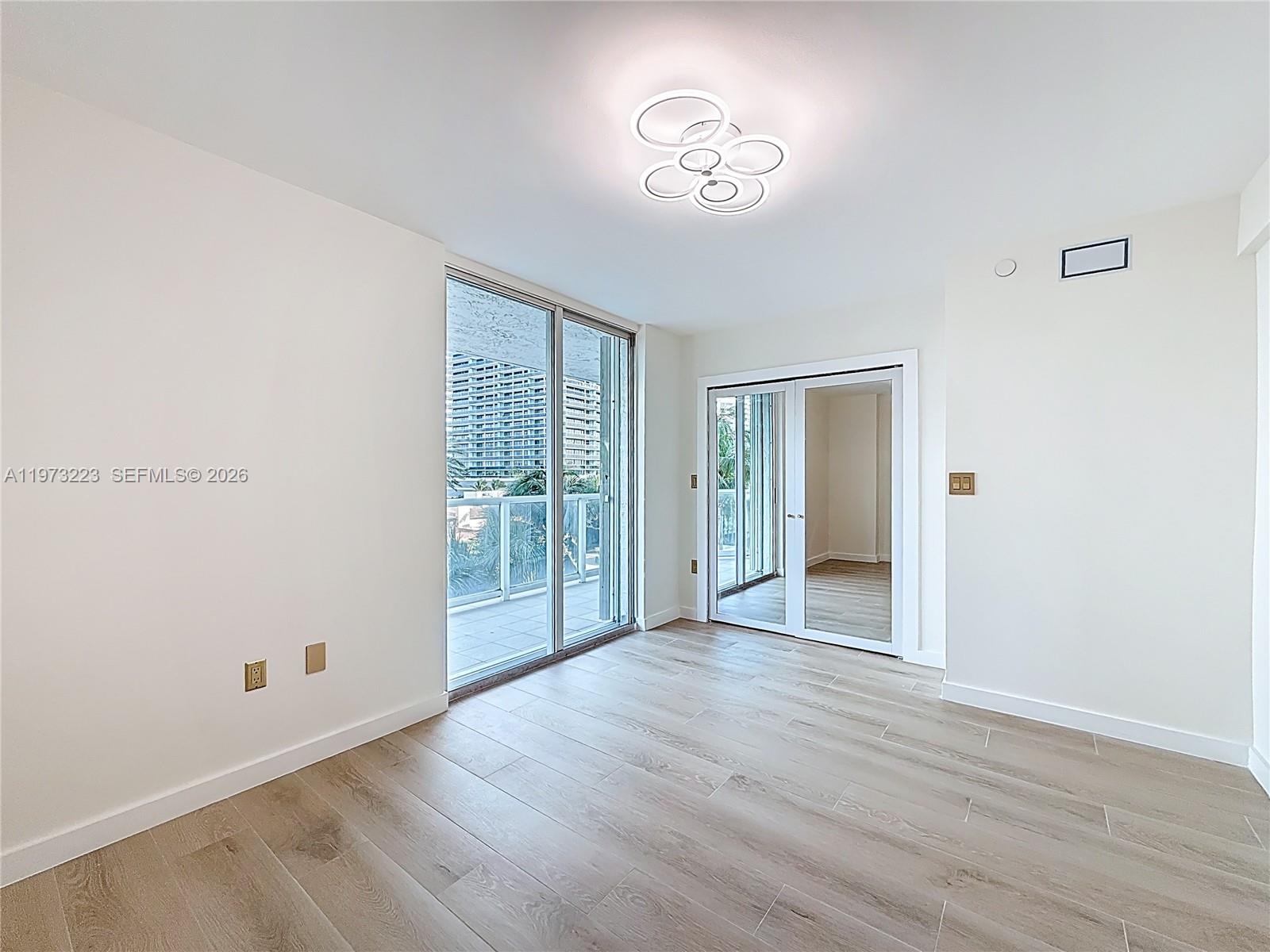 5900 Collins Ave #508 Miami Beach, FL 33140