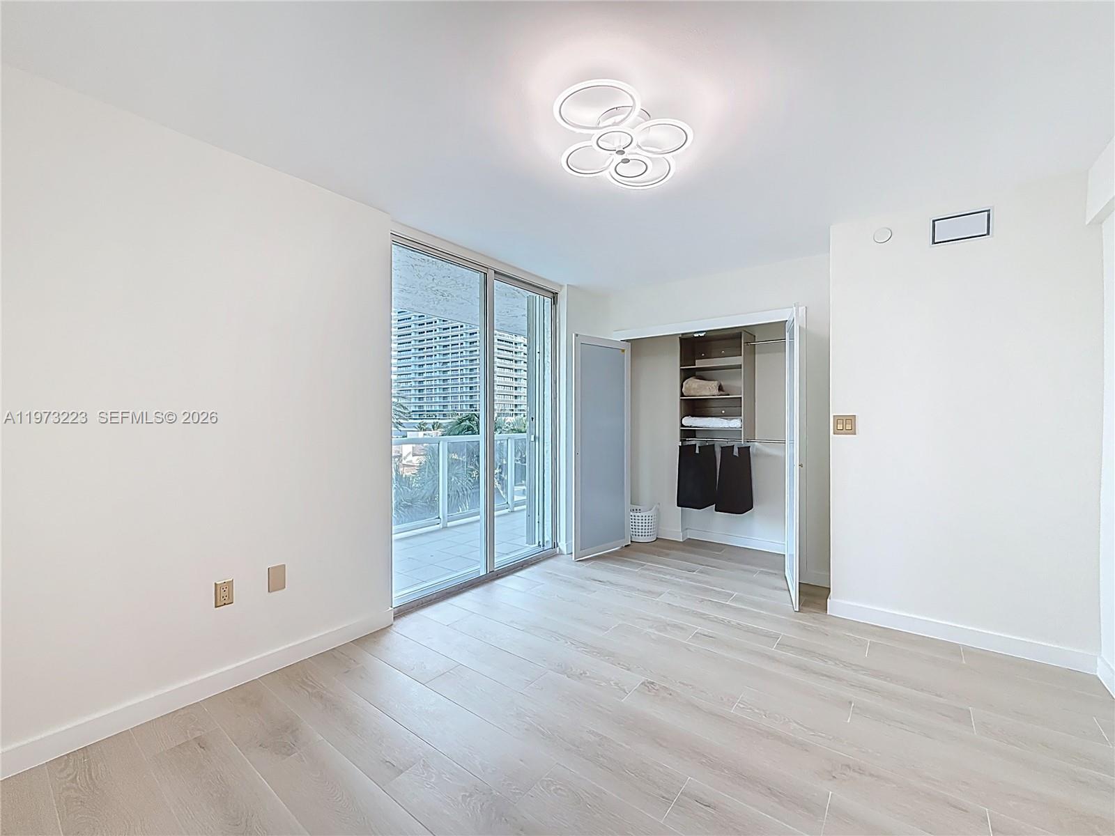 5900 Collins Ave #508 Miami Beach, FL 33140